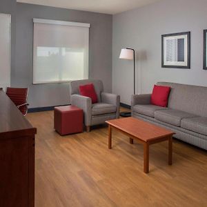 Wellness One-Bedroom King Suite